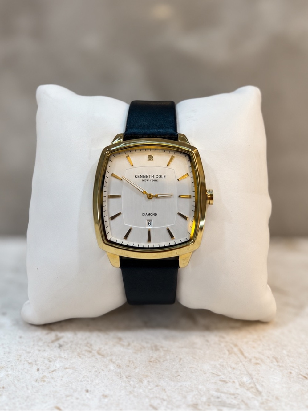 Kenneth Cole New York Diamond Accent Watch – Gold-Tone & Black Leather 40 mm